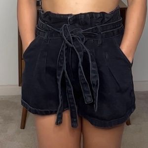 Paperbag denim shorts